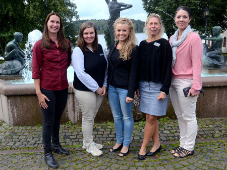 Rotarys nya styrelse med Kicki Seton, Anita Ristiharju, Liselott Lodén, Cecilia Jeffner och Carolina Jonasén Frogedal.